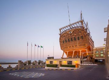 kuwait/the-scientific-center/bar/radisson-blu-hotel-kuwait