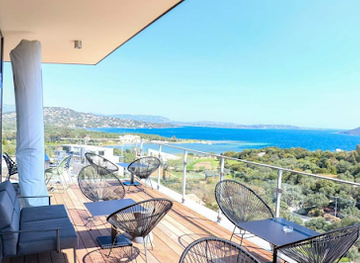 france/corsica/bar/le-point-de-vue