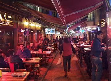 turkiye/istanbul/taksim/bar/arsen-lupen-taksim