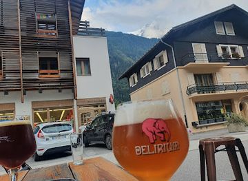 france/chamonix-mont-blanc/bar/beer-o-clock-chamonix