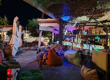 greece/south-aegean/bar/the-rock-bar