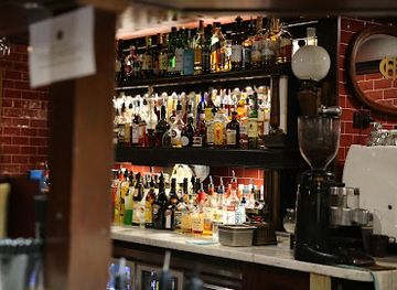 australia/blue-mountains/bar/champagne-charlies