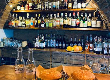 ukraine/chernivtsi/bar/contrabanda-bar