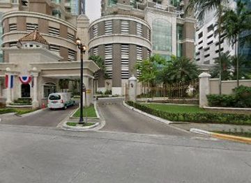 panama/panama-city/punta-pacifica/bar/plaza-pacifica