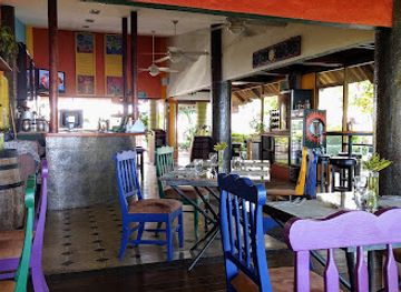 costa-rica/manuel-antonio/bar/claro-que-si-seafood-grill-wine-bar