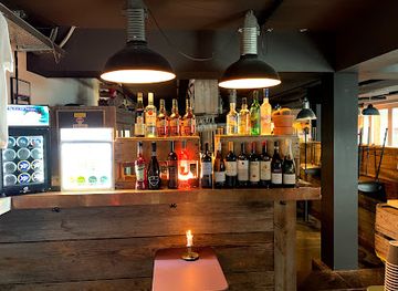 switzerland/verbier/bar/shed-burgers