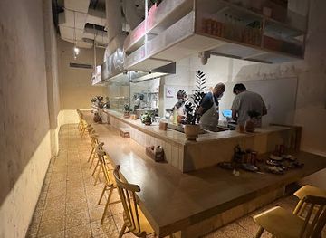 kuwait/sabah-al-salem/bar/black-tray