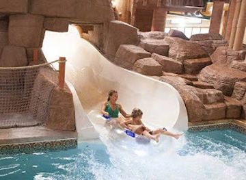 wisconsin/baraboo-range/bar/great-wolf-lodge-water-park-wisconsin-dells