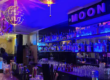 Moon Bar