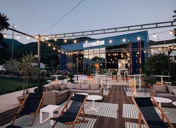montenegro/tivat/bar/blue-room