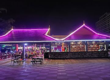 cambodia/sihanoukville/ochheuteal-beach/bar/o-mary-restaurant-and-bar