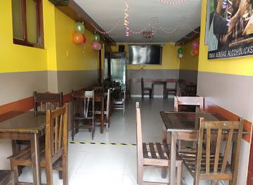 peru/cajamarca/bar/la-tia-gloria