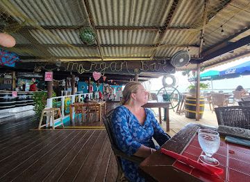 aruba/savaneta/bar/marina-pirata-restaurant