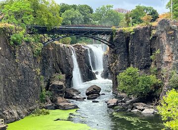 new-jersey/great-falls-of-paterson/bar/paterson-great-falls