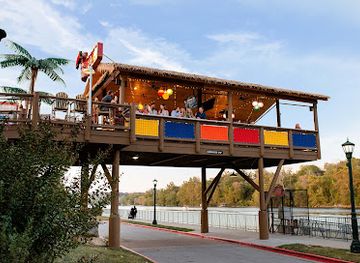 missouri/table-rock-lake/bar/andy-b-s-tiki-bar