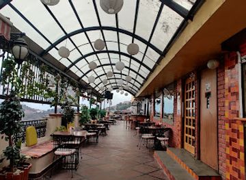 india/shimla/the-ridge/bar/skybar-shimla-cocktails-shisha-best-herbal-hookah-rooftop-lounge-in-shimla