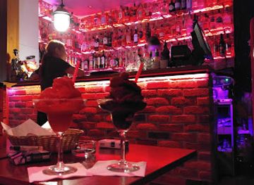czechia/palava/bar/ananas-bananas-cocktail-cafe-bar