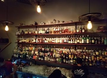 vietnam/ho-chi-minh-city/bar/the-alley-cocktail-bar-kitchen