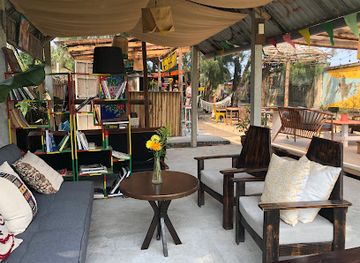 vietnam/hoi-an/an-bang-beach/bar/roots-bar-hoi-an