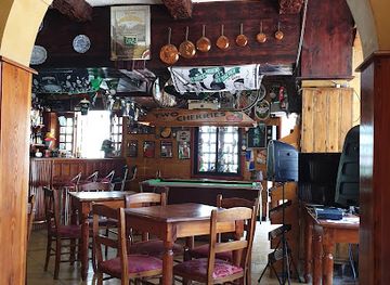 malta/blue-lagoon/bar/two-cherries-pub-restaurant