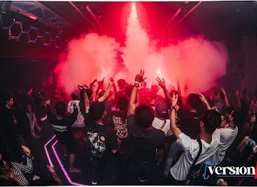 myanmar-burma/mandalay/bar/versionii