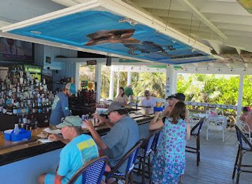the-bahamas/inagua/bar/on-da-beach-bar-restaurant