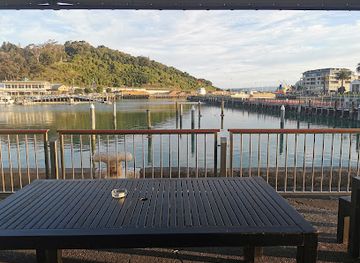 new-zealand/gisborne/bar/lone-star-gisborne