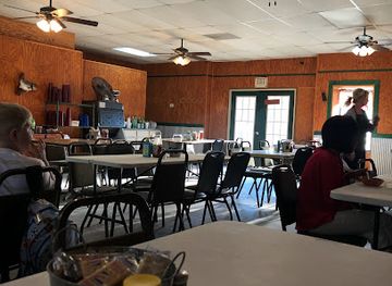 mississippi/the-pontotoc-ridge/bar/sunnyside-restaurant