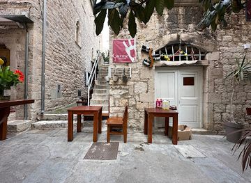 croatia/hvar-island/bar/gurme-tapas-wine