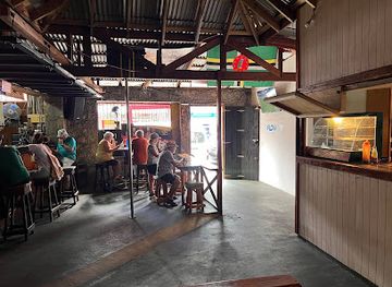 dominica/freshwater-lake/bar/jrs-bar