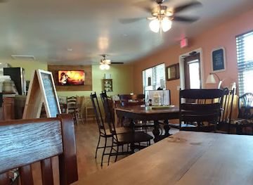 delaware/fort-delaware-state-park/bar/sunday-s-cafe-64