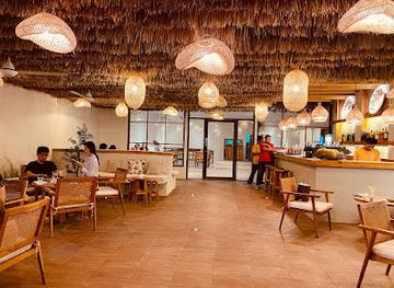 indonesia/west-nusa-tenggara/bar/oolaa-bar-restaurant