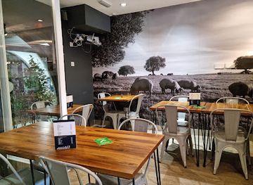 gibraltar/upper-rock-nature-reserve/bar/aquaterra