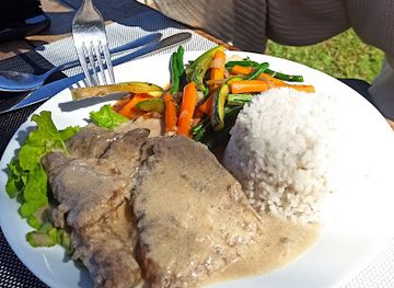 madagascar/anosy/bar/saint-pas-restaurant-associatif