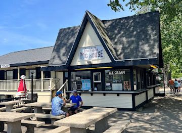 michigan/saugatuck/bar/coral-gables