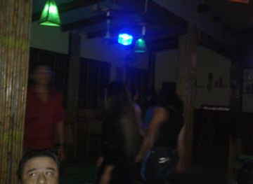 bolivia/madidi-national-park/bar/karaoke-el-carreton