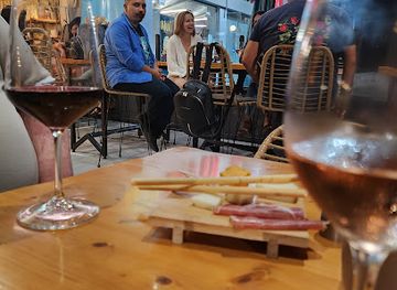 greece/corfu/dassia/bar/wine-bar-cafe