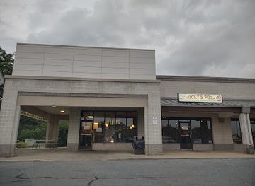 maryland/catoctin-mountain-park/bar/rocky-s-pizza