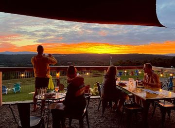 vermont/caledonia-county/bar/the-wildflower-restaurant-and-pub