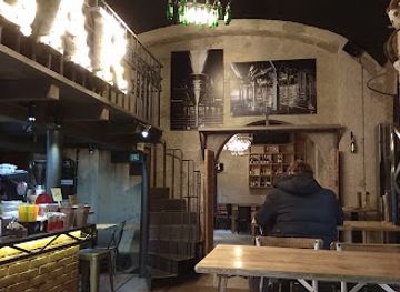 romania/transylvania/bar/indivino