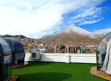 bolivia/potosi-highlands/bar/wood-lounge-restaurante