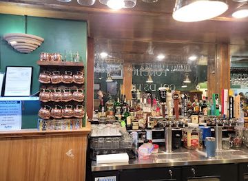 arkansas/ozark-national-forest/bar/poncho-goldsteins-irish-pub