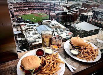 missouri/st-louis/downtown-st-louis/bar/three-sixty