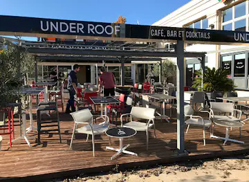 Under Roof Bar