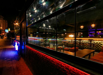 turkiye/antalya/lara/bar/boss-akustik