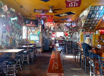 indiana/indianapolis/fountain-square/bar/sam-s-silver-circle