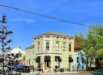 kentucky/fort-thomas/bar/crazy-fox-saloon