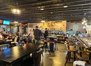 arizona/lake-havasu-city/bar/summeray-wine-bar-local-eatery-lake-havasu-city-az