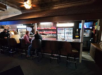 indiana/elkhart/bar/bowly-s-crystal-bar-inc