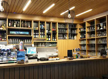 Clinton Bar